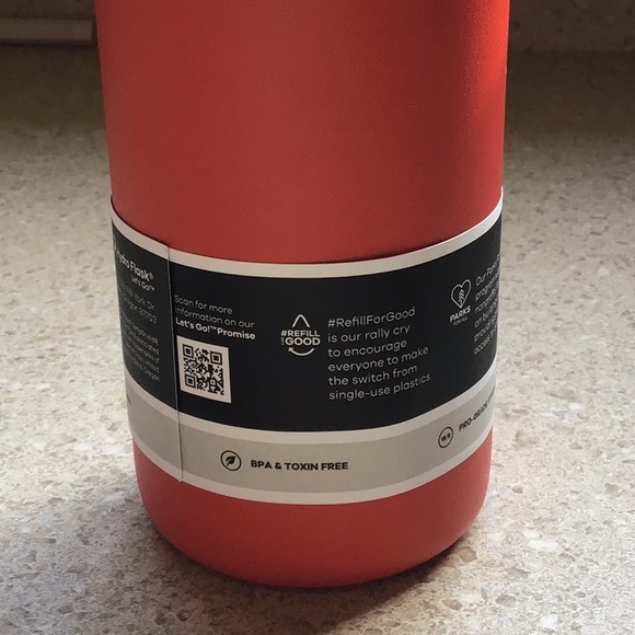 Hydro Flask red Slim Cooler Cup, 12 ounces - new with tags! - Picture 3 of 8